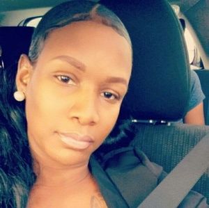 Meet your Posher, Clara